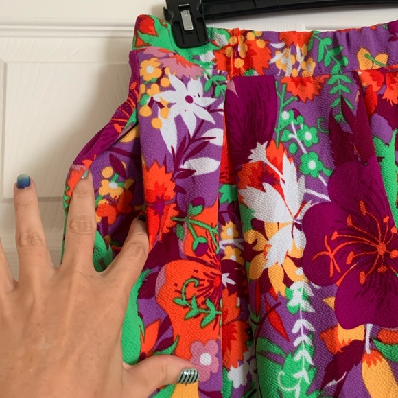 EUC Lularoe Madison skirt (small) - Picture 3 of 5